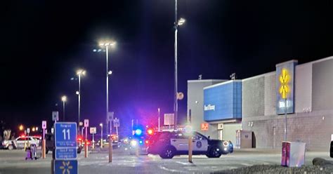 Bomb threat evacuates Denver area Walmart, police on scene